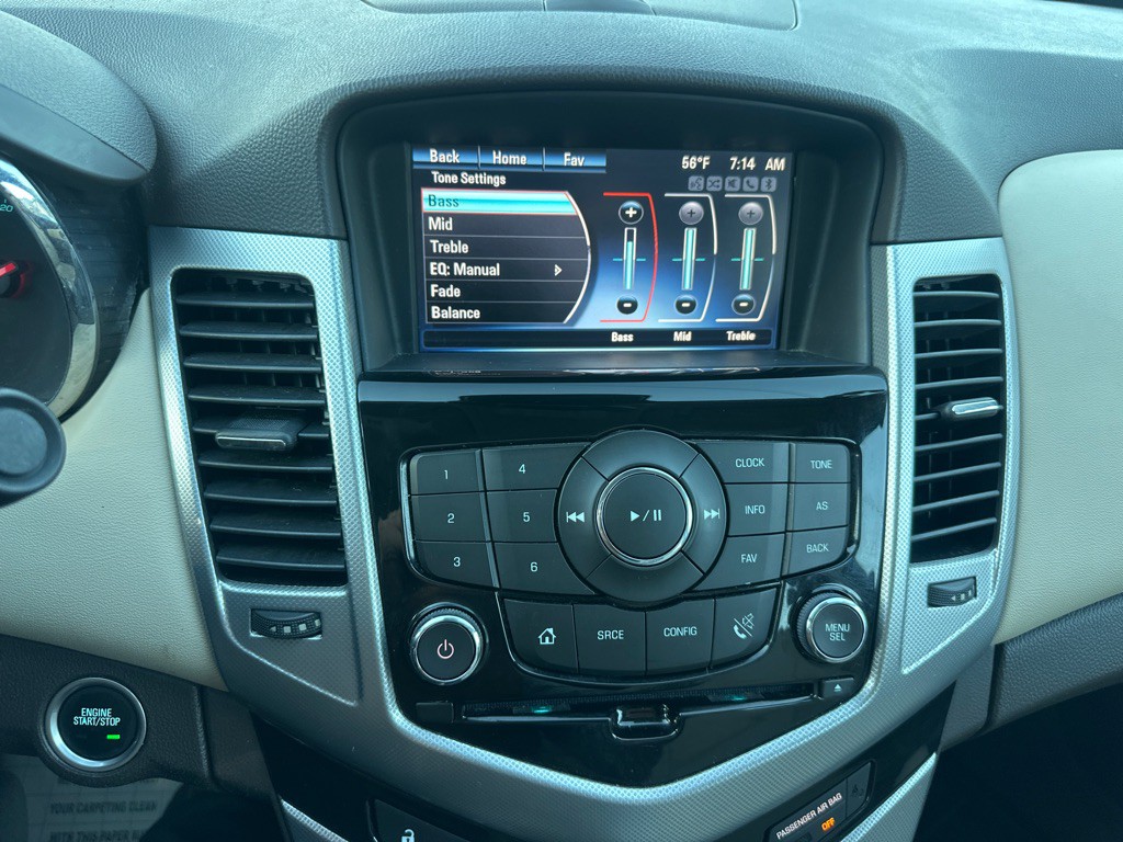 2013 Chevrolet Cruze Image 22