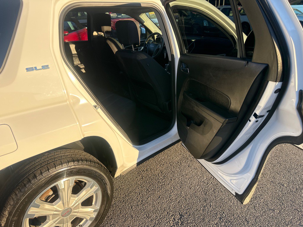 2017 GMC Terrain Image 22