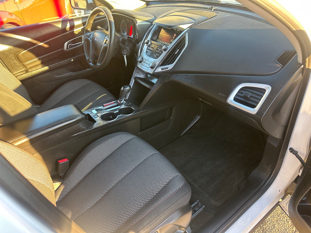 2017 GMC Terrain Image 26