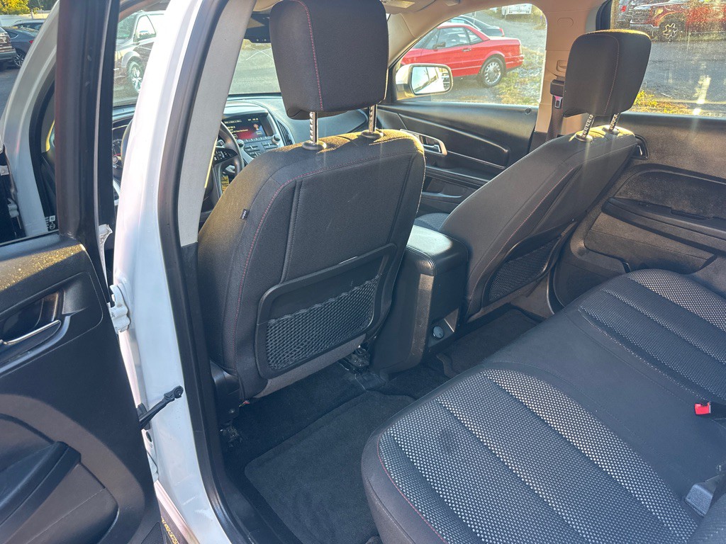 2017 GMC Terrain Image 29