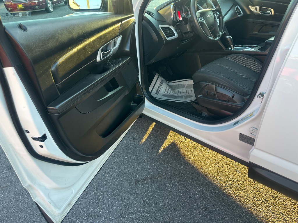 2017 GMC Terrain Image 31