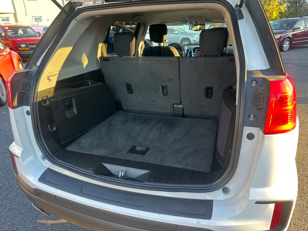 2017 GMC Terrain Image 36