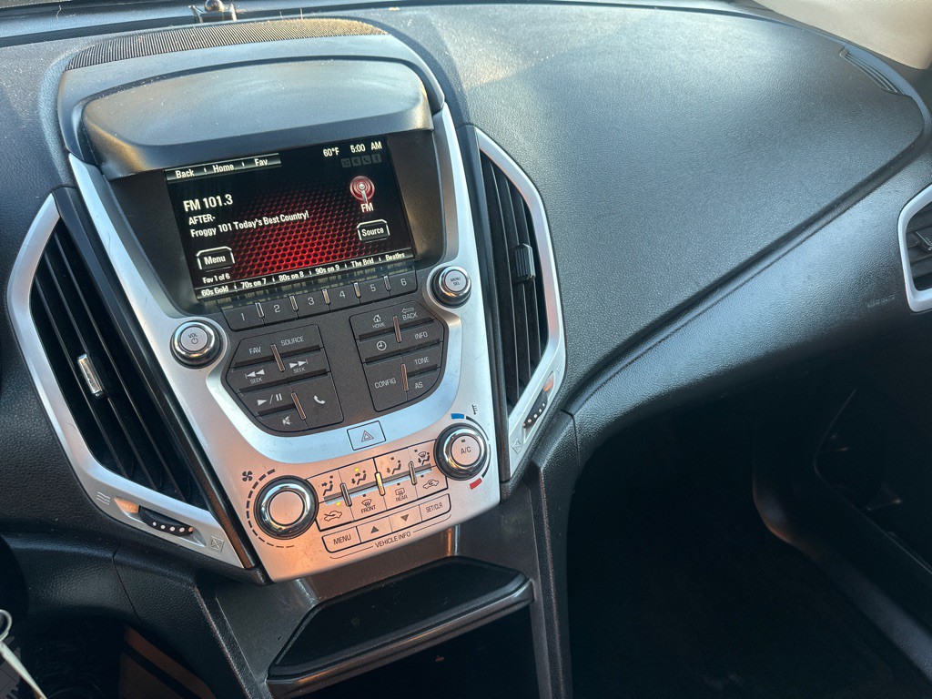 2017 GMC Terrain Image 38