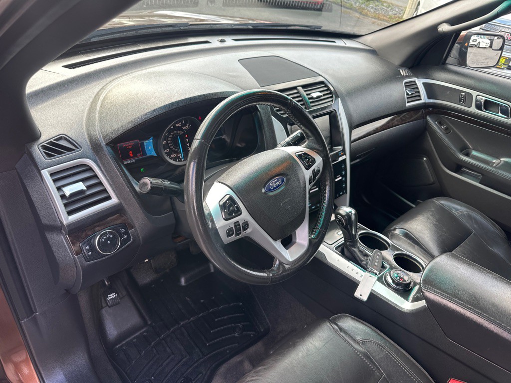 2012 Ford Explorer Image 20