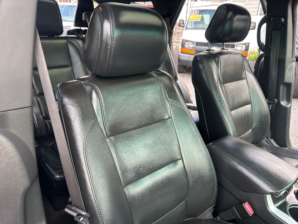 2012 Ford Explorer Image 38