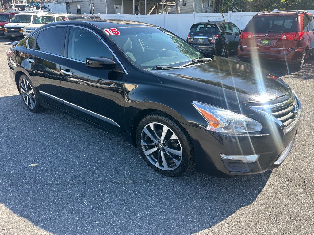 2015 Nissan Altima Image 7