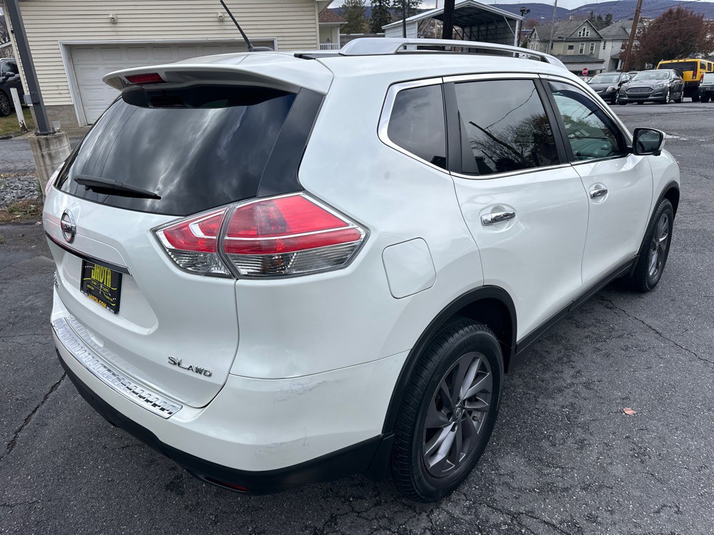 2016 Nissan Rogue Image 9