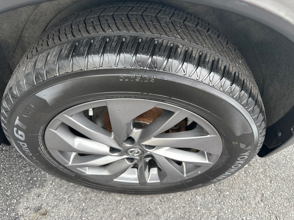 2016 Nissan Rogue Image 45