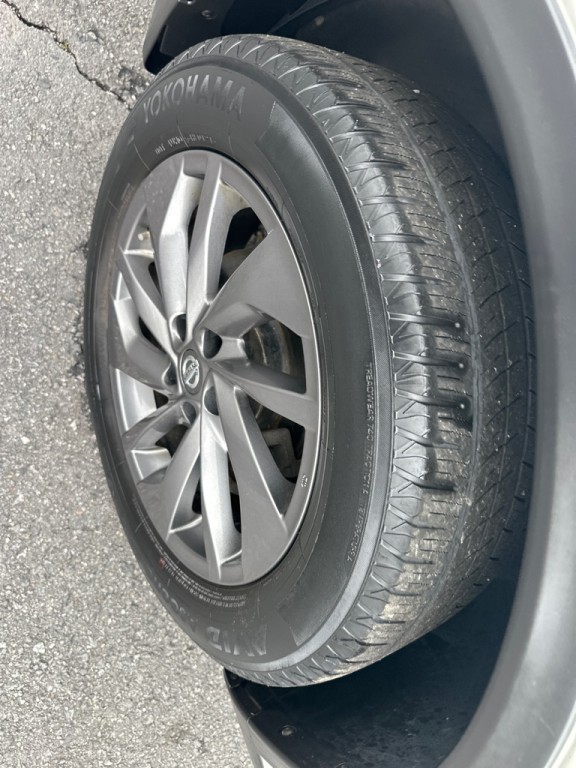 2016 Nissan Rogue Image 47