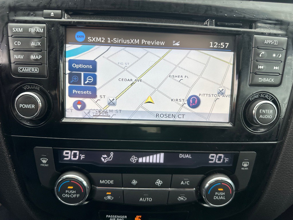 2016 Nissan Rogue Image 59