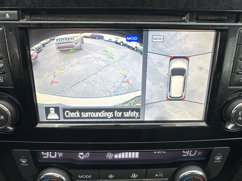 2016 Nissan Rogue Image 60