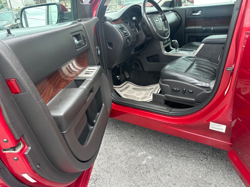 2009 Ford Flex Image 13