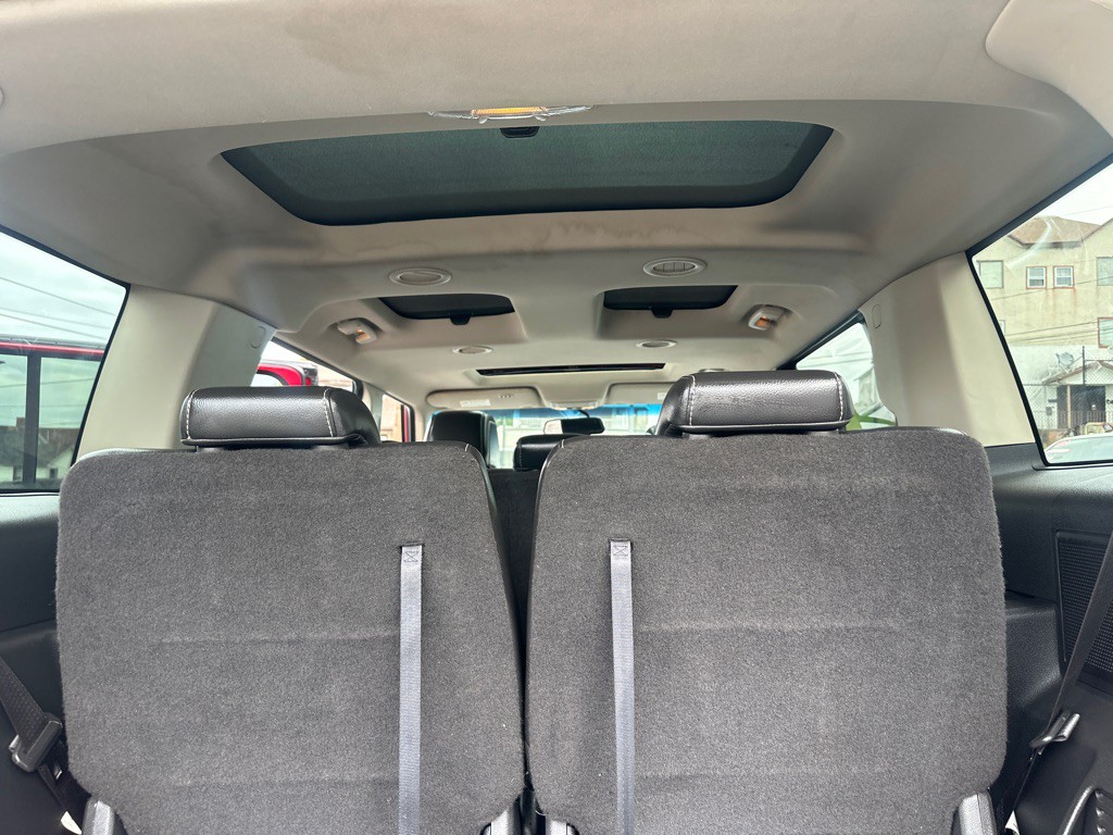 2009 Ford Flex Image 24