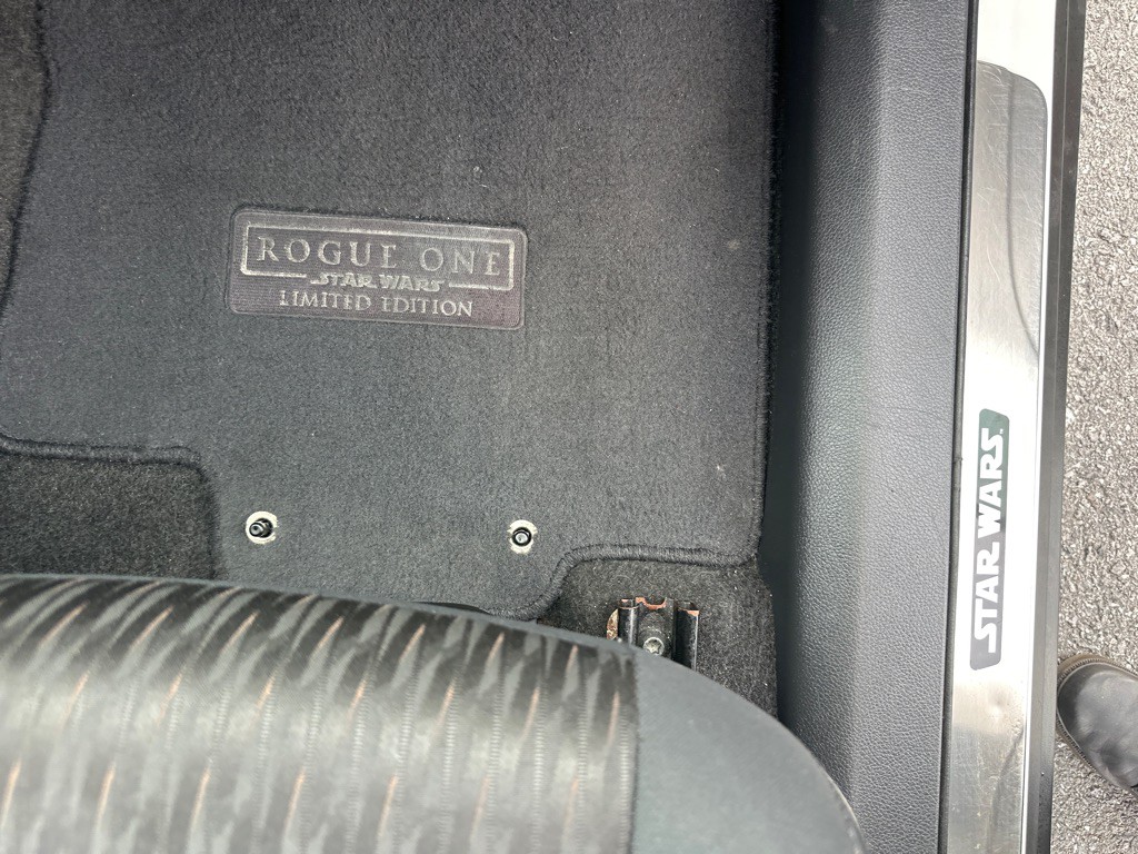 2017 Nissan Rogue Image 26