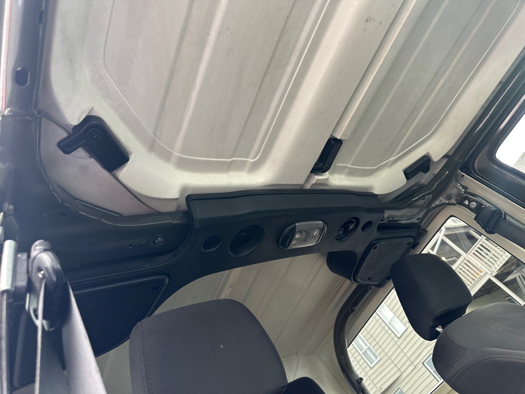 2015 Jeep Wrangler Image 46