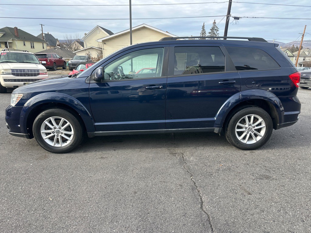 2017 Dodge Journey Image 2