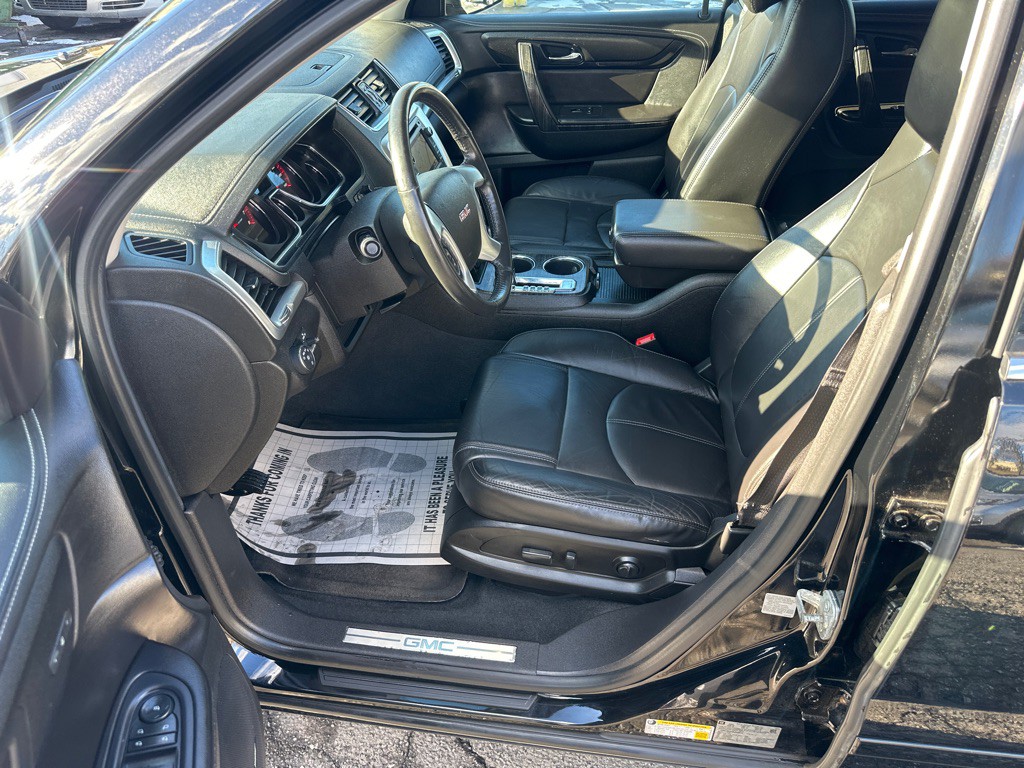 2017 GMC Acadia Image 21