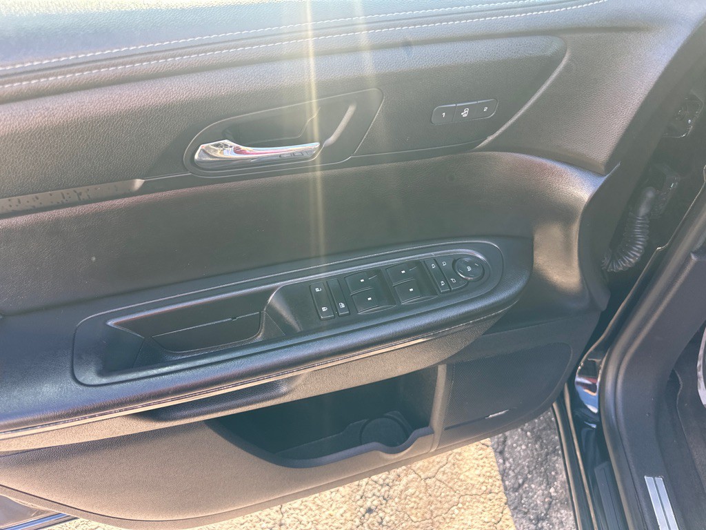 2017 GMC Acadia Image 25