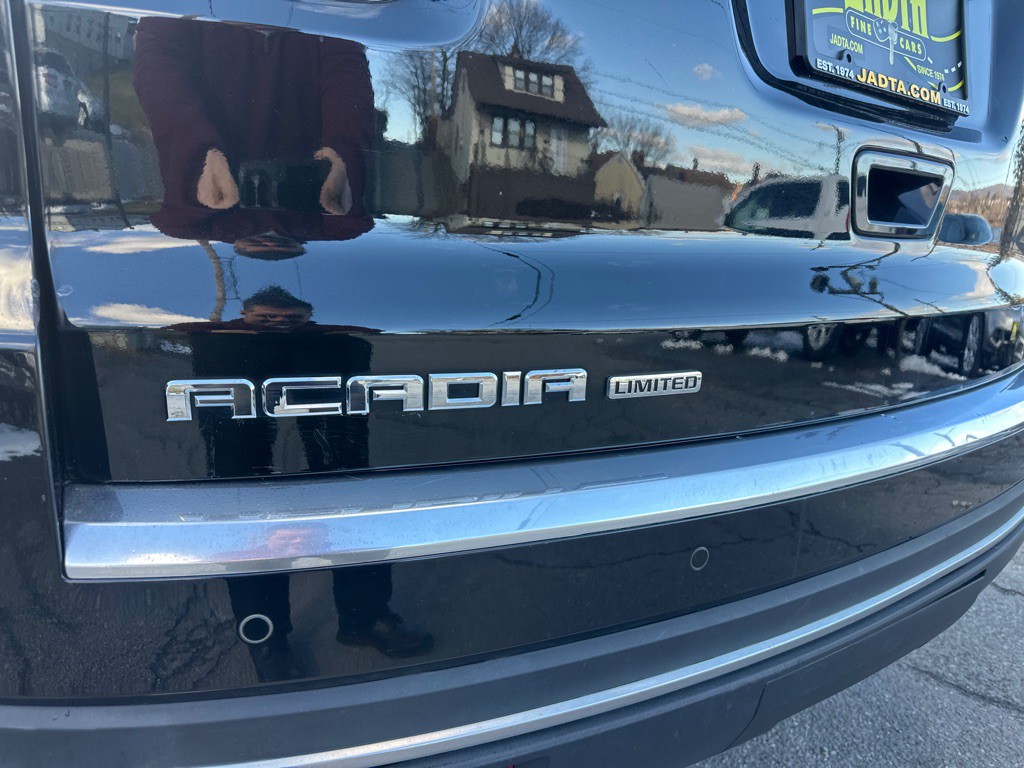 2017 GMC Acadia Image 29