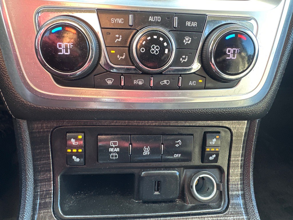 2017 GMC Acadia Image 52