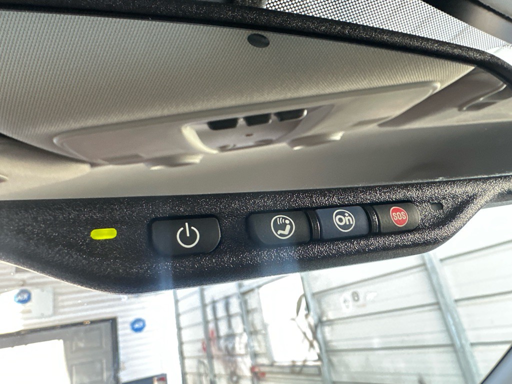 2017 GMC Acadia Image 57