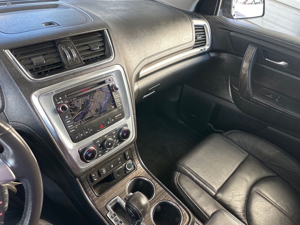 2017 GMC Acadia Image 61