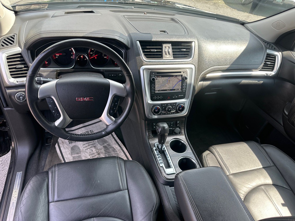 2017 GMC Acadia Image 16