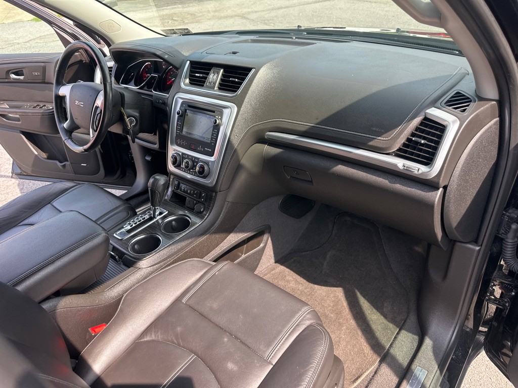 2017 GMC Acadia Image 37