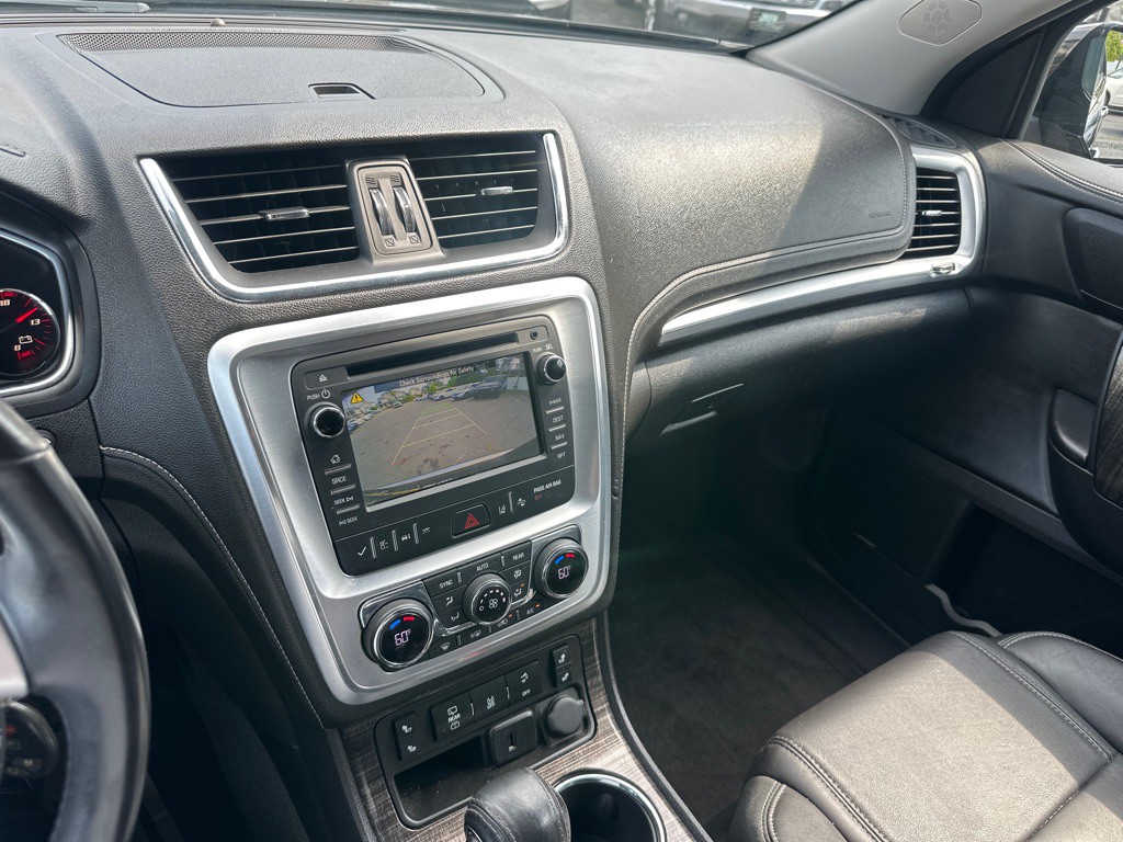 2017 GMC Acadia Image 50