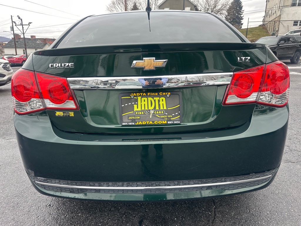2014 Chevrolet Cruze Image 4