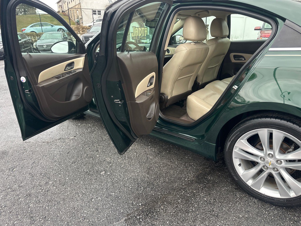 2014 Chevrolet Cruze Image 10