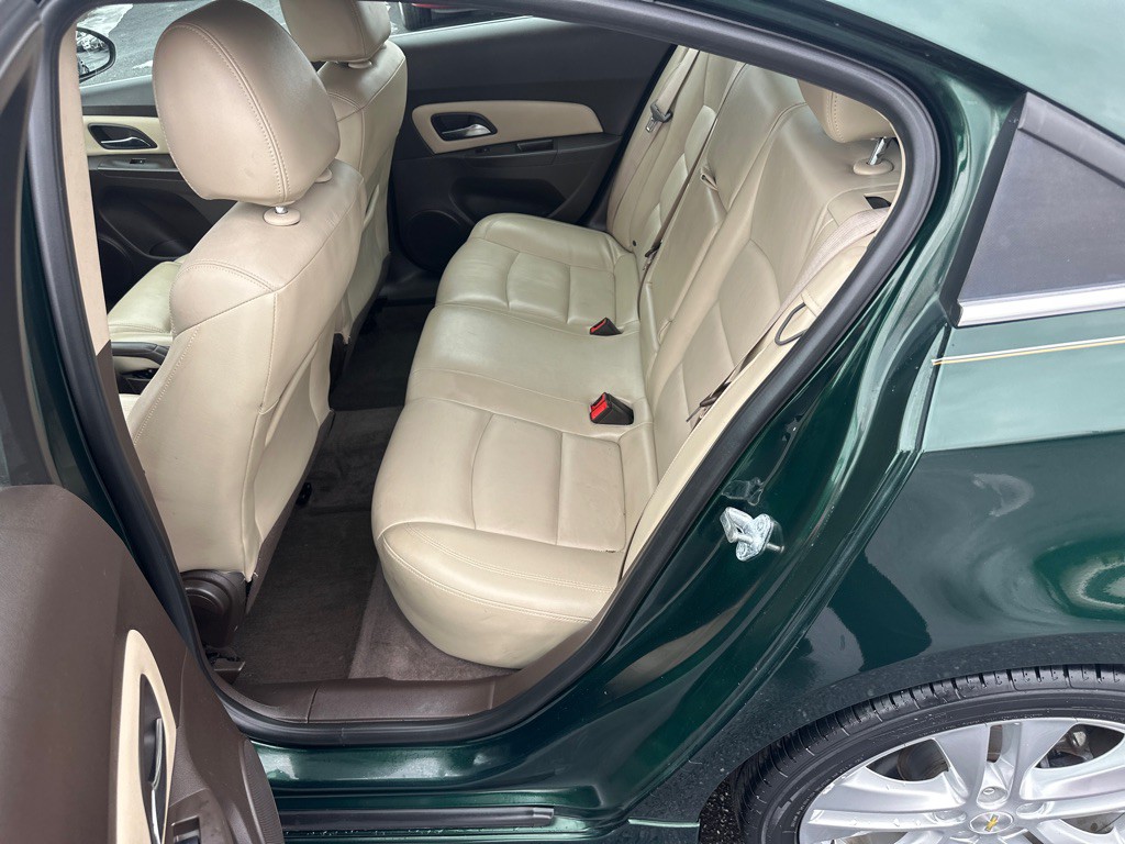 2014 Chevrolet Cruze Image 11