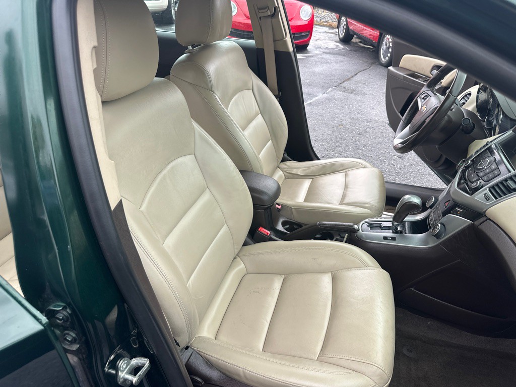 2014 Chevrolet Cruze Image 20