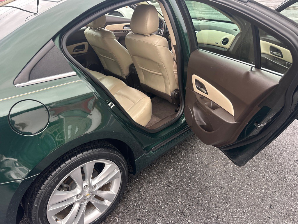 2014 Chevrolet Cruze Image 22