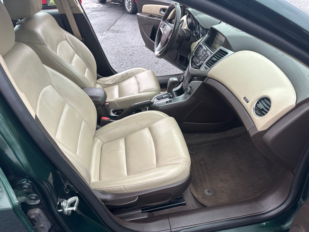 2014 Chevrolet Cruze Image 23