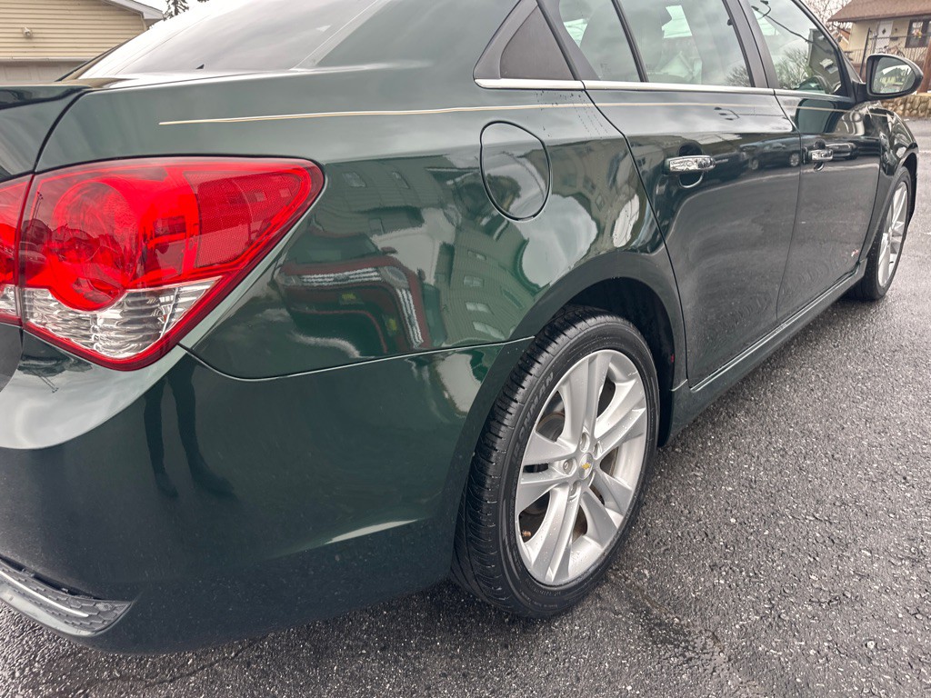 2014 Chevrolet Cruze Image 28