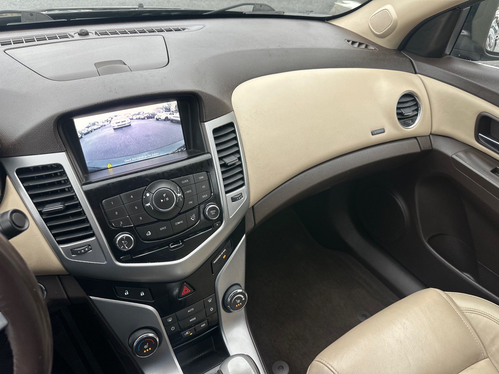 2014 Chevrolet Cruze Image 39
