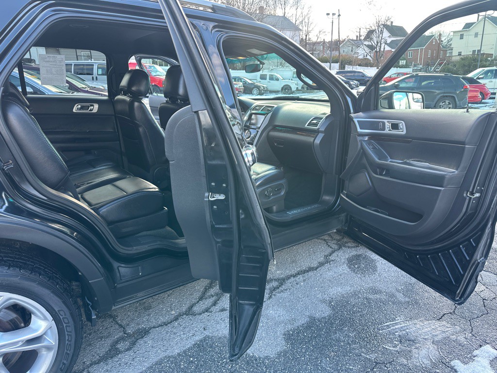 2013 Ford Explorer Image 31