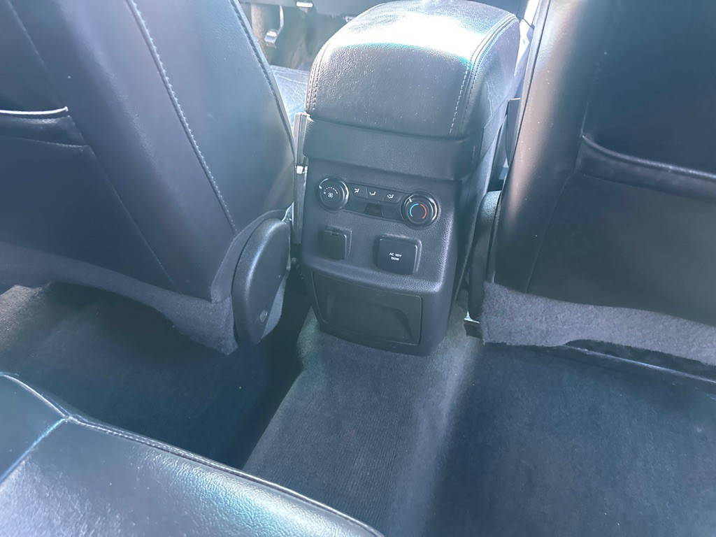 2013 Ford Explorer Image 35