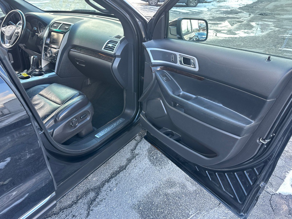 2013 Ford Explorer Image 36