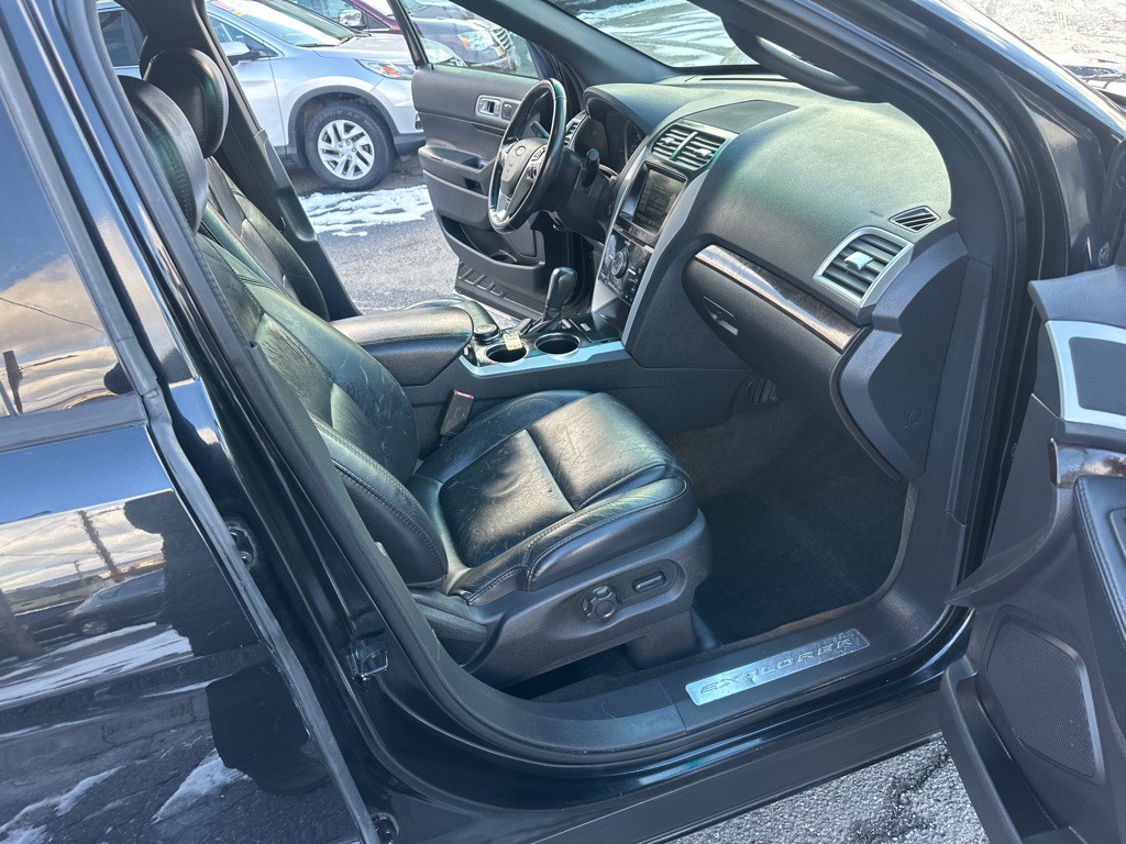 2013 Ford Explorer Image 37
