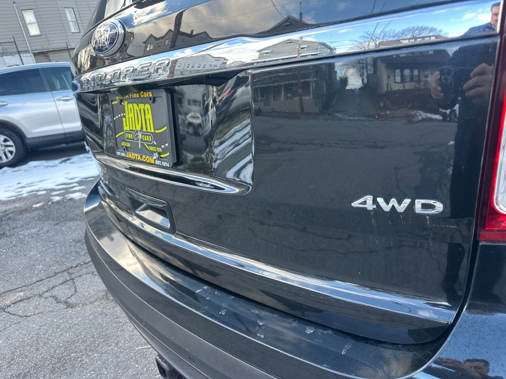 2013 Ford Explorer Image 40