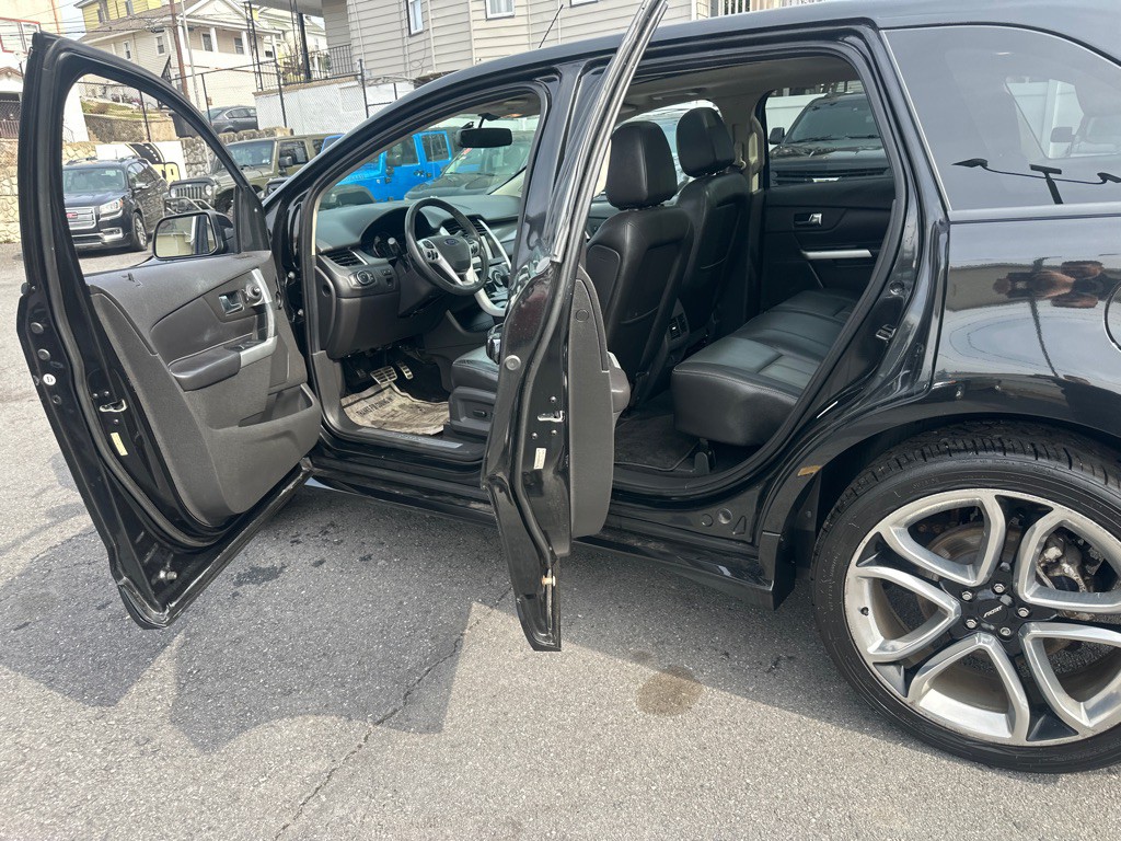 2013 Ford Edge Image 10