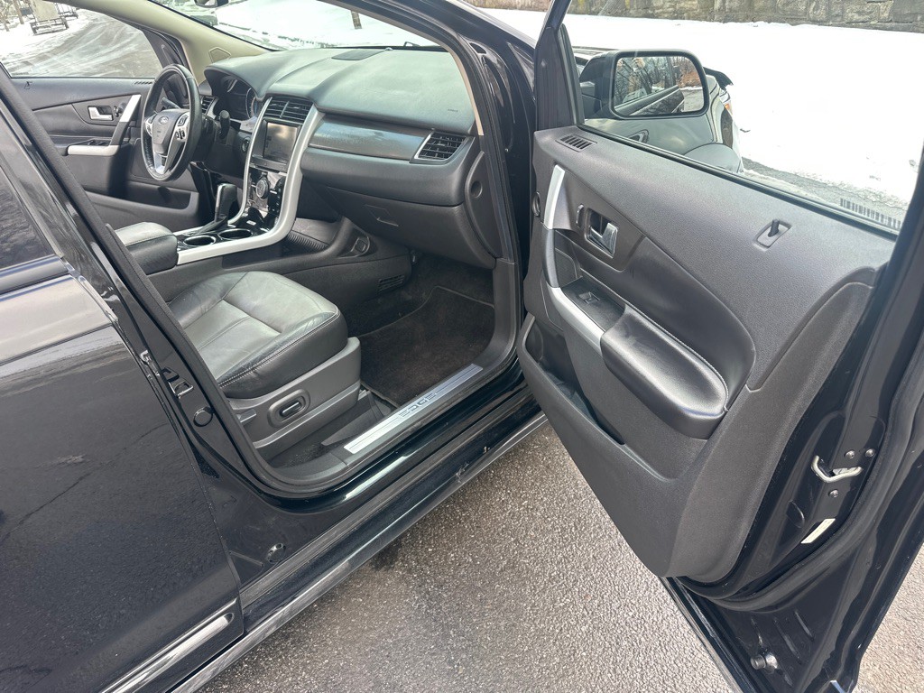 2013 Ford Edge Image 43