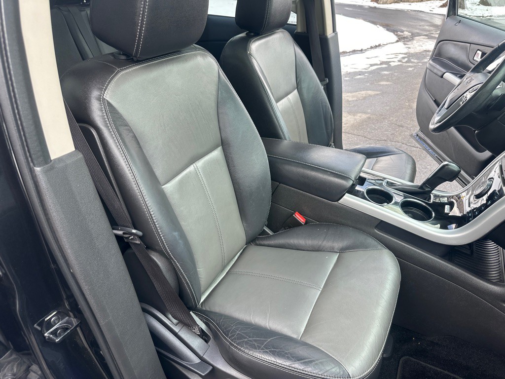 2013 Ford Edge Image 45