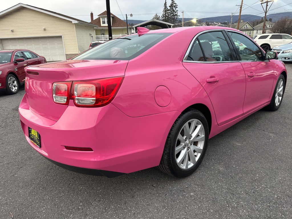 2015 Chevrolet Malibu Image 4