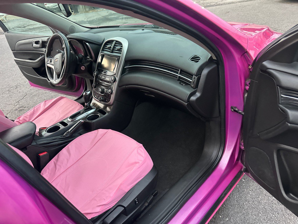 2015 Chevrolet Malibu Image 24