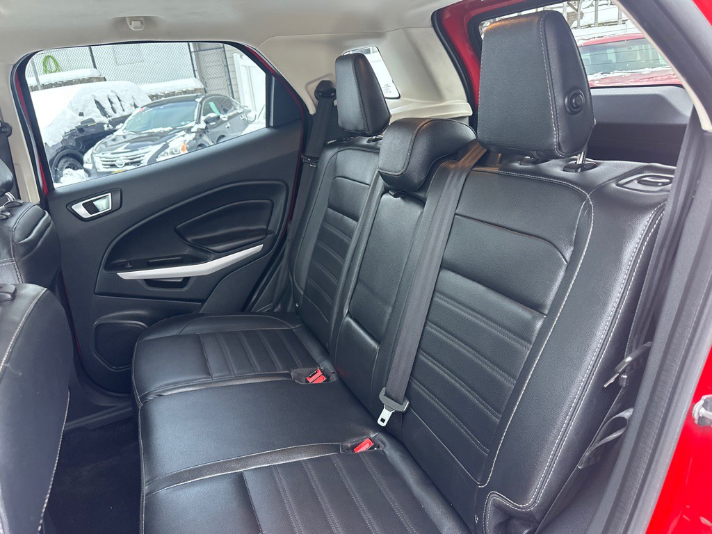 2021 Ford Econoline Image 16