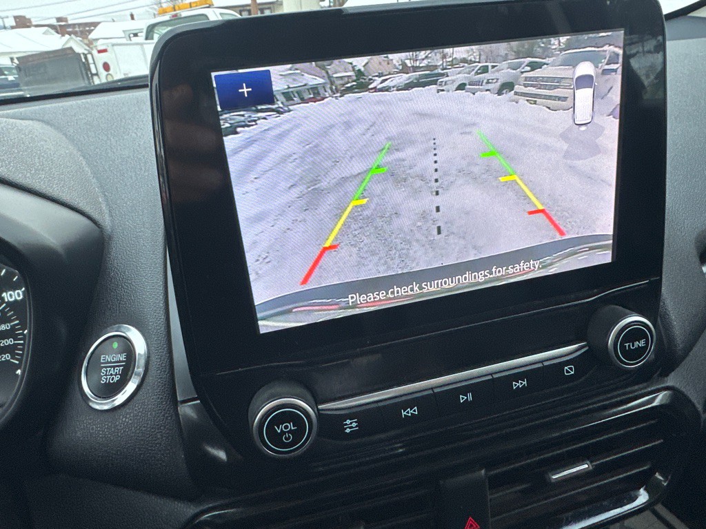 2021 Ford Econoline Image 37