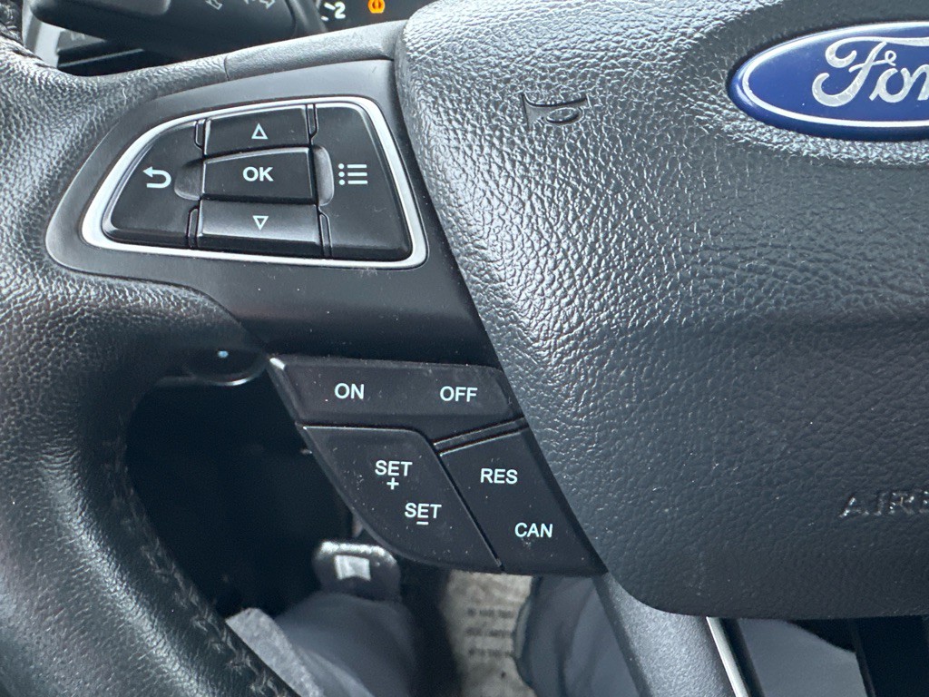 2021 Ford Econoline Image 39